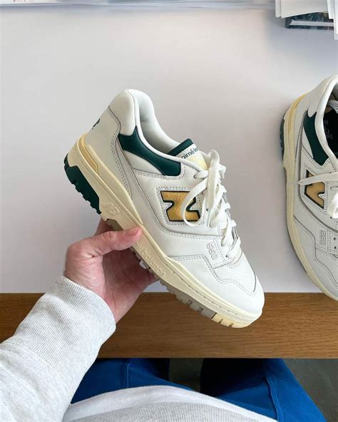 Aime leon dore new balance - Be sure to follow us on Twitter and Instagram. Aimé Leon Dore x New Balance T500. Release Date: September 15, 2023. Price: $130. UPDATE 9/15: ALD has released its New Balance T500 collab in three ...